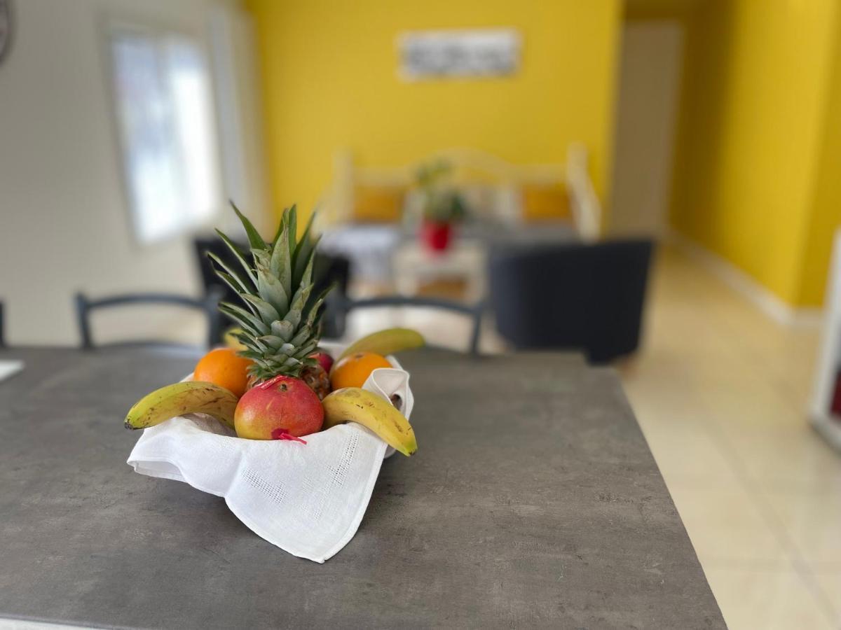 Au Perchoir Apartman Caunes-Minervois Kültér fotó
